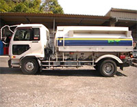 タンクローリー